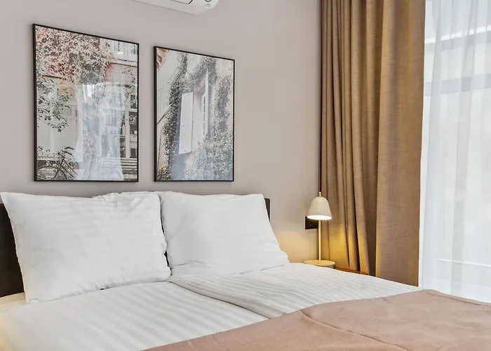 Limehome Nieuwstraat 3* Haia