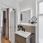 Limehome Nieuwstraat 3*