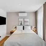 Hotel apartamentowy Limehome Nieuwstraat