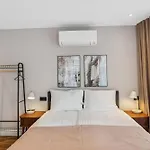 Limehome Nieuwstraat Hotel apartamentowy Haga