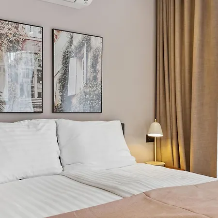 Limehome Nieuwstraat 3* האג